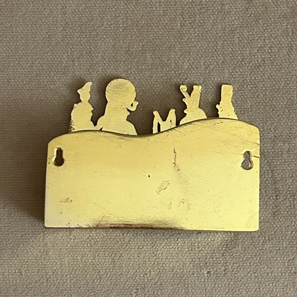 Egyptian Themed Gold and Red Business Card Holder - Picture 4 of 4